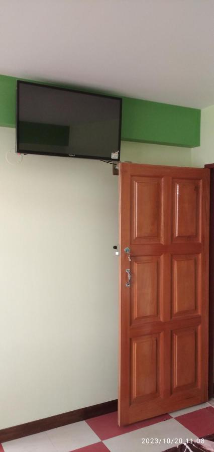 Hostal Eterna Primavera 科帕卡巴纳 外观 照片